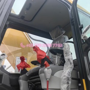 22t  Komatsu PC220-7 Crawler Excavator, Medium Size Komatsu PC220 PC220 Excavator Almost New