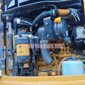 CAT® 302 CR Mini 2 ton Excavator With Blade/Extendable Chassis | Shanghai KASTO for Family/ Farming