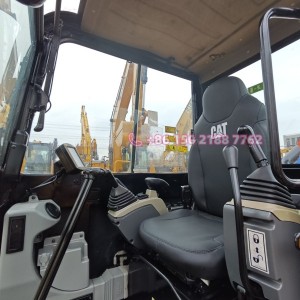 Original Used Mini Excavadora Caterpillar 305.5E2 5.5TON Mini Digger with Blad for Sale