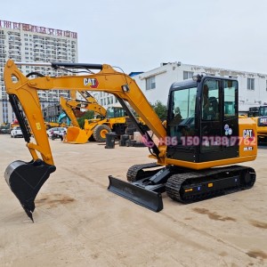 Original Used Mini Excavadora Caterpillar 305.5E2 5.5TON Mini Digger with Blad for Sale