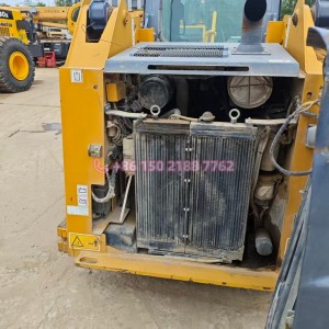 Used Original XCMG XC7-SR07B Skid Steer Loader with Road Cleaning Sweeper For Sale