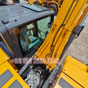 Brand New XCMG XE215GA 21.5Ton Excavator With Cummins Engine for Sale
