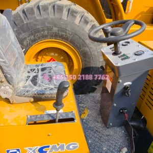 XCMG XMR30V Small Double Drum Vibratory Roller | 3-Ton Class Compaction