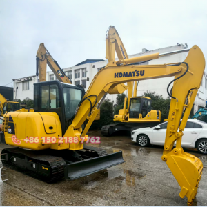 KOMATSU PC56 Mini Hydraulic Excavator with Bald for Sale